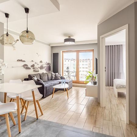 Apartament Batorego 7 Z Parkingiem Gdynia Bagian luar foto
