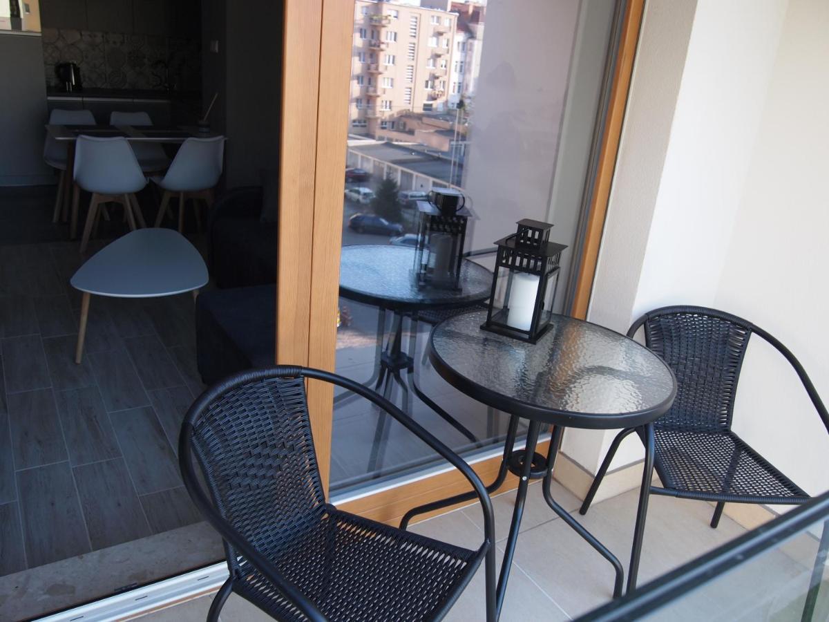 Apartament Batorego 7 Z Parkingiem Gdynia Bagian luar foto